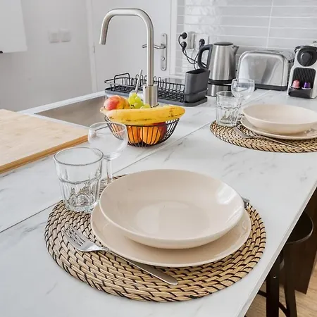 Apartment Design Batignolles Lignes 13 & 14 *
