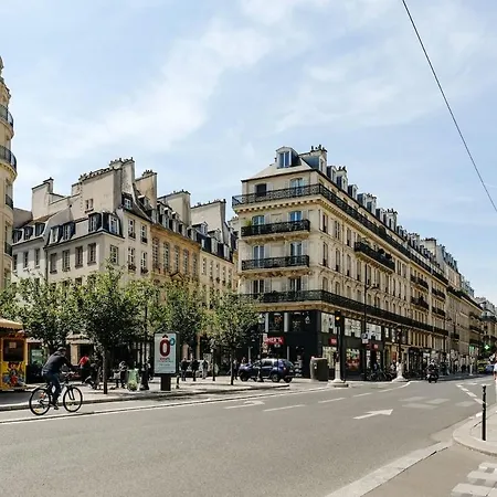 Apartment Design Batignolles Lignes 13 & 14 Paris